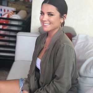 Meet your Posher, Arden